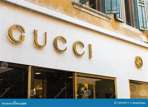 gucci company italy.